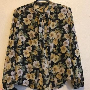 Woman's blouse